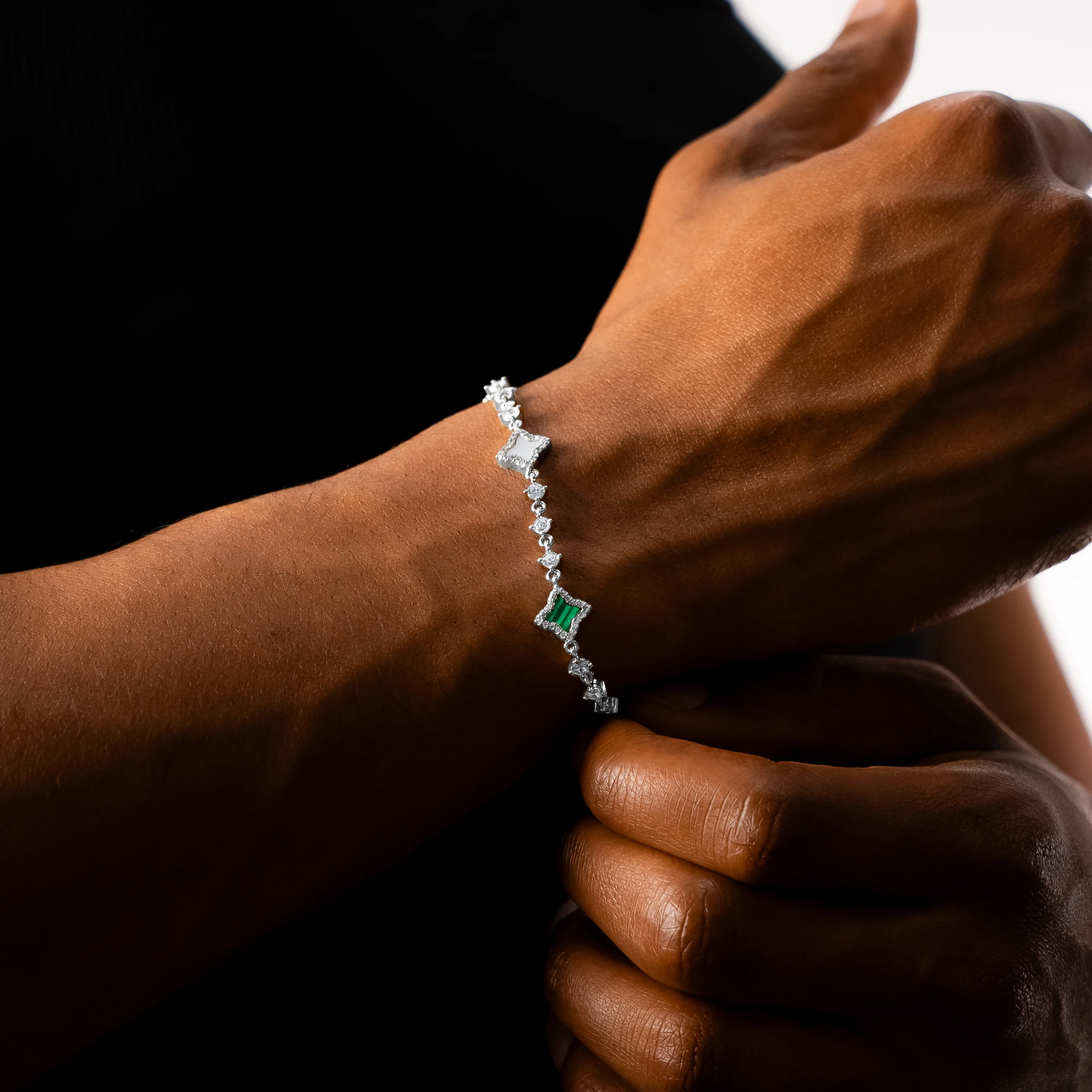 Bracelet Flower Tennis Argenté - Motif Blanc & Vert - Image 2