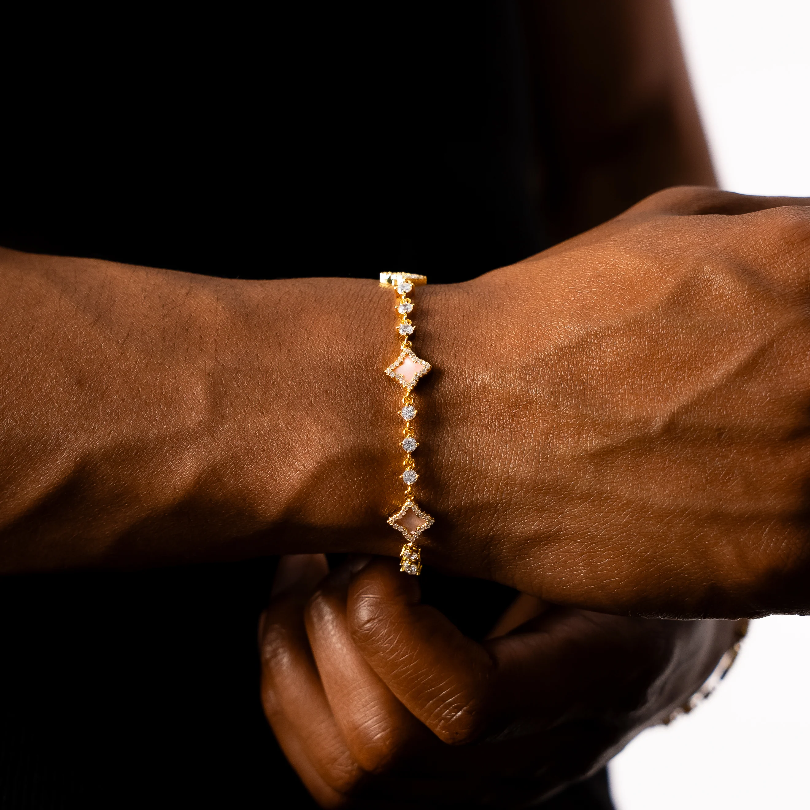 Bracelet Flower Tennis Doré - Motif Rose - Image 2