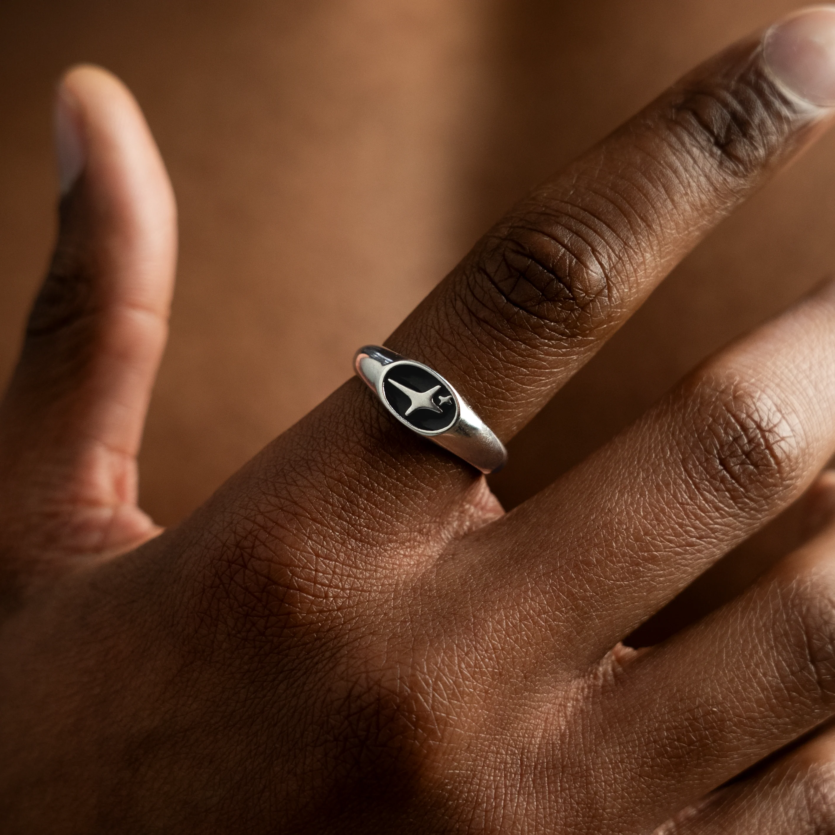 Signature Oval signet ring argentée - Image 2
