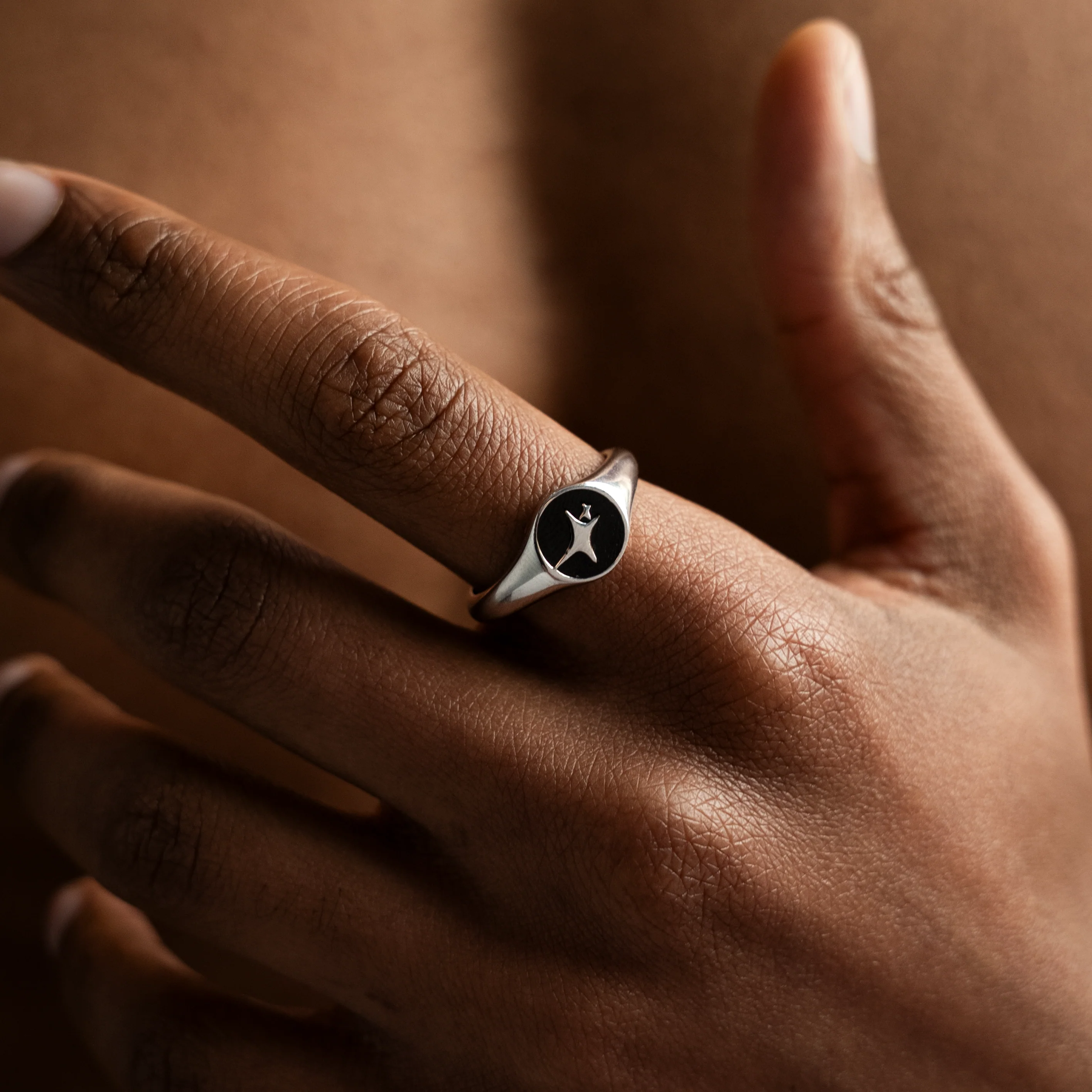 Signature Round signet ring argentée - Image 2