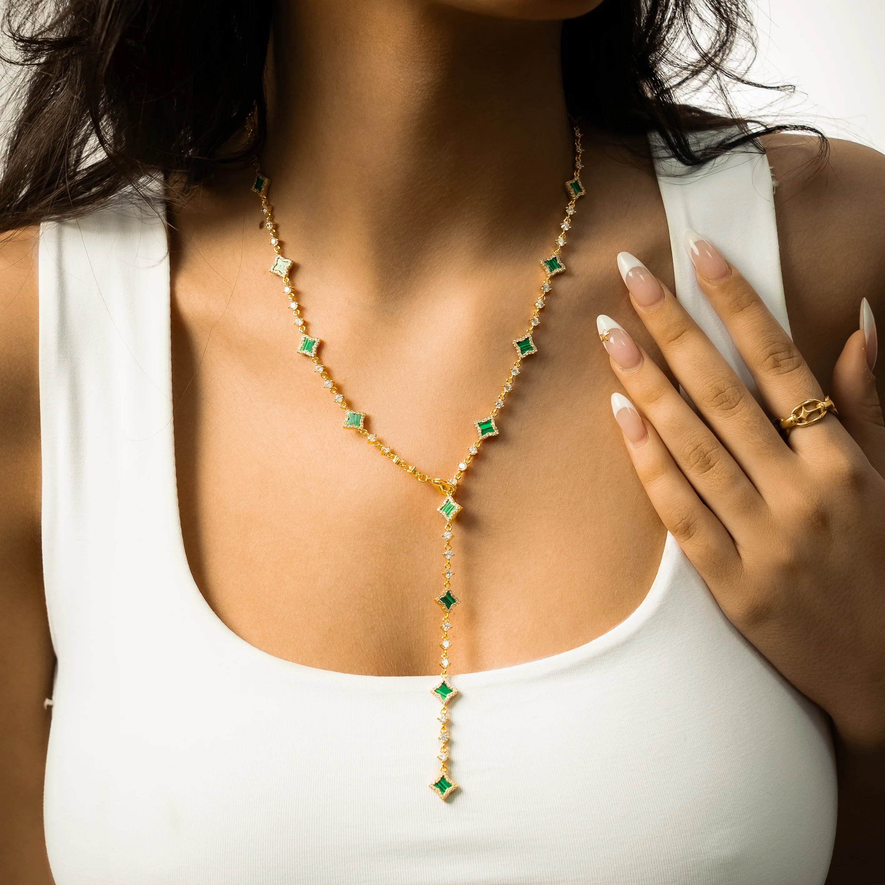 Lariat Flower Tennis Doré - Motif Vert - Image 2